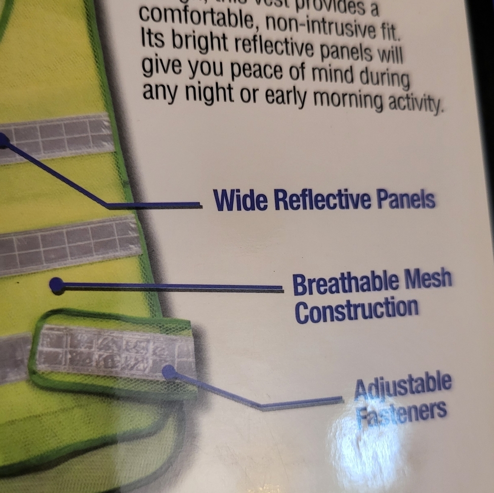 Reflective vest. - Picture 3 of 3